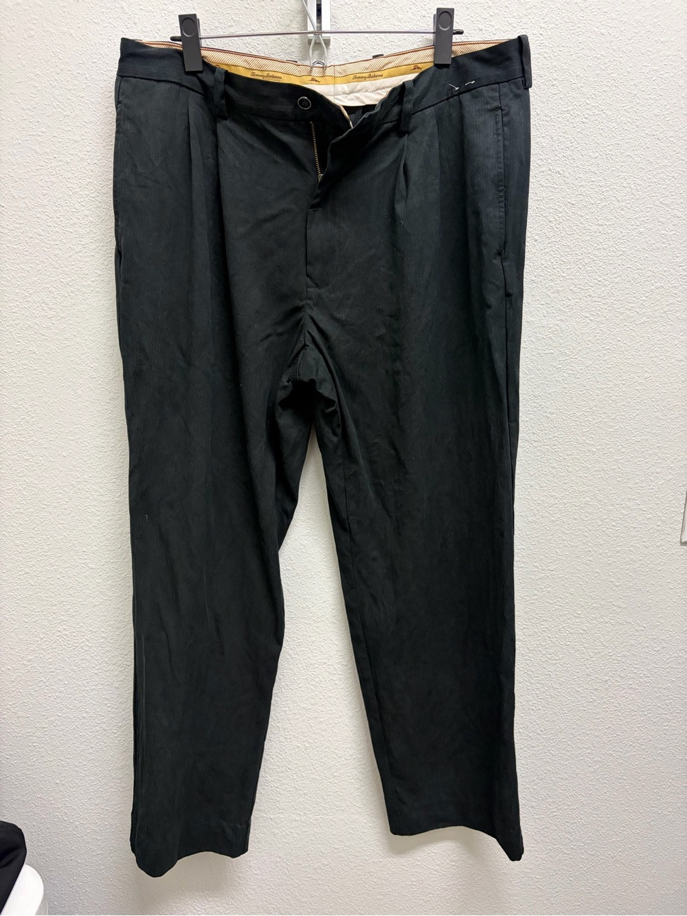 Tommy Bahama Black Silk Men's Dress Pants - Tailored Straight leg